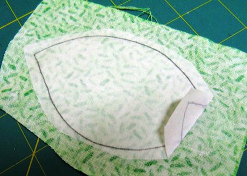 How to use paper-backed fusible web for applique - Quilting Tips &  Techniques 016 